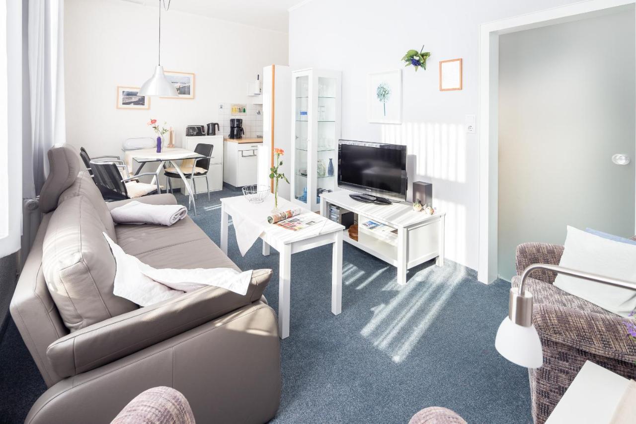 Haus Westwind Hallwegh 05 노르데메이 외부 사진